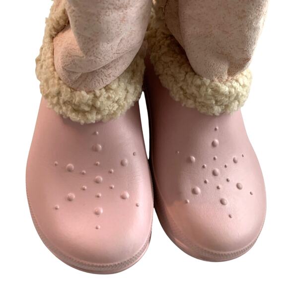 Crocs Nadia Winter Boots, Sherpa Fleeces Lined Pink, size 12 - Picture 6 of 8